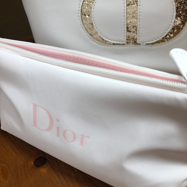 Dior(ディオール)のDior ポーチ 2個セット レディースのファッション小物(ポーチ)の商品写真