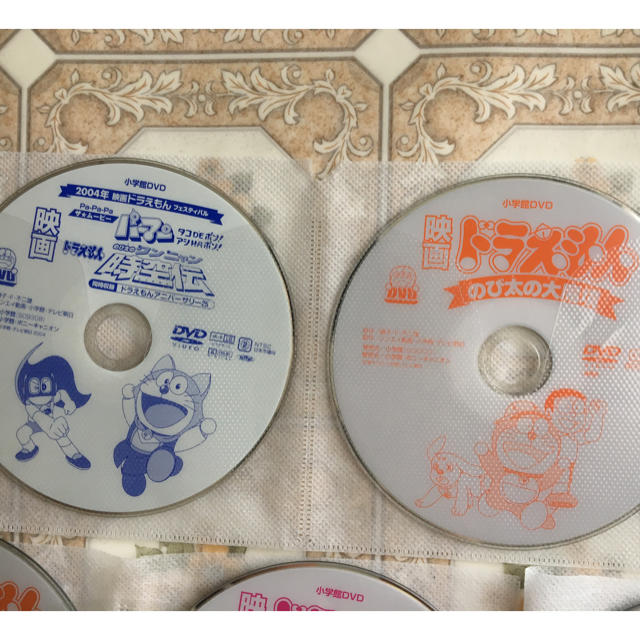 小学館 ディスクのみ 映画ドラえもん Dvd 5枚セットの通販 By Beni S Shop ショウガクカンならラクマ