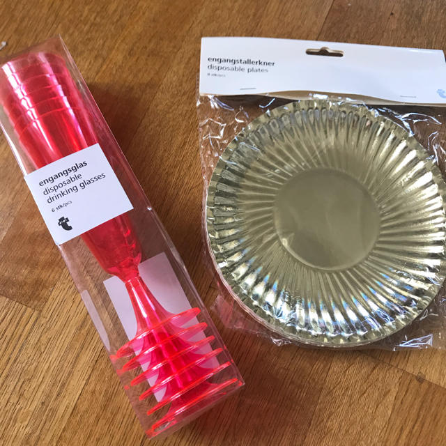 Flying Tiger Copenhagen(フライングタイガーコペンハーゲン)のパーティー 食器 スポーツ/アウトドアのアウトドア(食器)の商品写真
