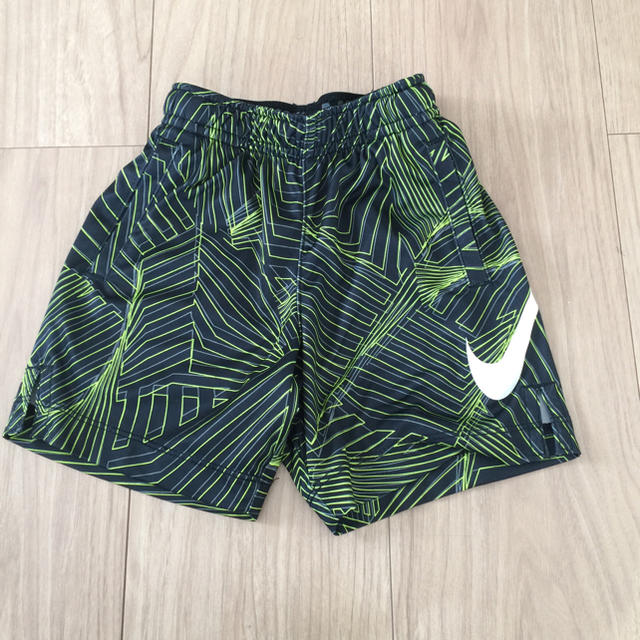 NIKE(ナイキ)のNIKE dry-fit パンツ キッズ 85〜90 スポーツ/アウトドアのランニング(ウェア)の商品写真