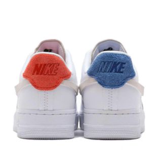 ナイキ(NIKE)の新品 NIKE AIR FORCE1 エアフォース 23.5(スニーカー)