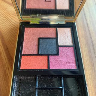 イヴサンローランボーテ(Yves Saint Laurent Beaute)のイヴ・サンローラン アイパレット ストリート&アイ 限定品(アイシャドウ)