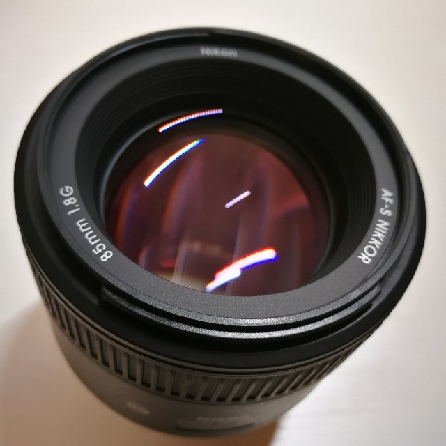 AF-S NIKKOR 85mm f/1.8G レンズプロテクター付