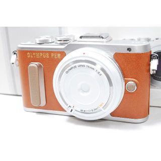 オリンパス(OLYMPUS)の❤️WiFi＆女性向け❤️OLYMPUS PEN E-PL8 大人気オレンジ♫(ミラーレス一眼)