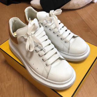 アレキサンダーマックイーン(Alexander McQueen)のALEXANDER MCQUEENスニーカー(スニーカー)