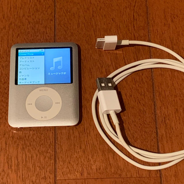 Apple(アップル)のipod nano 本体 第3世代 スマホ/家電/カメラのオーディオ機器(ポータブルプレーヤー)の商品写真