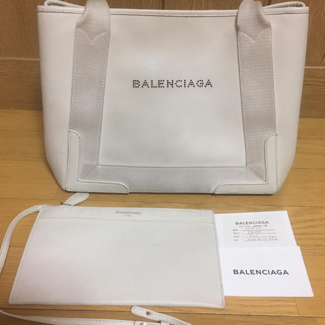 Balenciaga   バレンシアガ レザー トート カバス ホワイト S