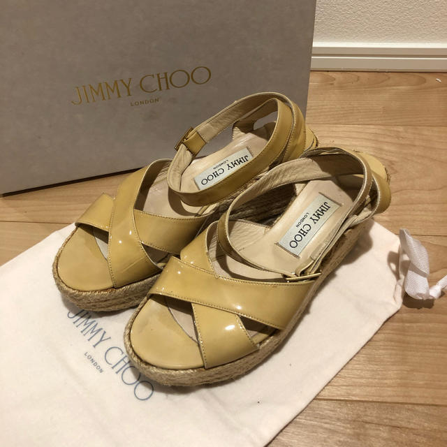 JIMMY CHOO(ジミーチュウ)のJIMMY CHOO ウエッジサンダル 37.5 レディースの靴/シューズ(サンダル)の商品写真