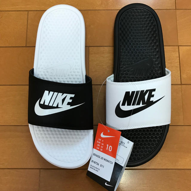 NIKE(ナイキ)のベナッシ メンズの靴/シューズ(サンダル)の商品写真