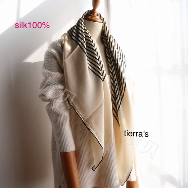 TODAYFUL(トゥデイフル)のimport❁︎silk シルク マルチボーダー ストライプ 大判 スカーフ レディースのファッション小物(バンダナ/スカーフ)の商品写真