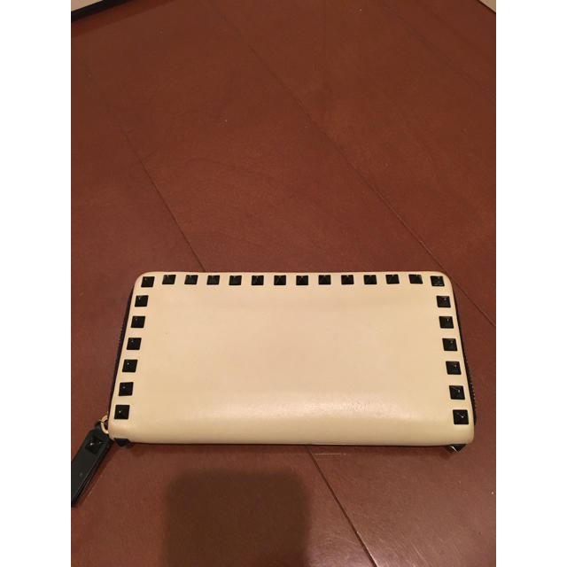 ヴァレンティノ スタッズ 長財布 | www.innoveering.net
