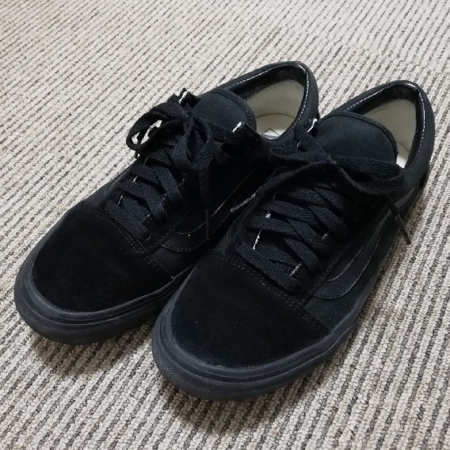 VANS(ヴァンズ)のVANSスニーカー　24.5　黒 メンズの靴/シューズ(スニーカー)の商品写真