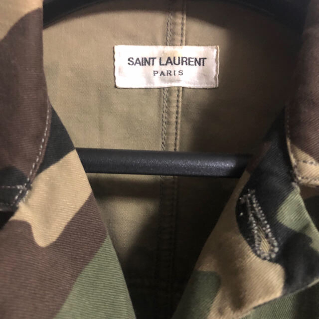 Saint Laurent(サンローラン)の 44 フリンジ ミリタリー 専用です。 メンズのジャケット/アウター(ミリタリージャケット)の商品写真