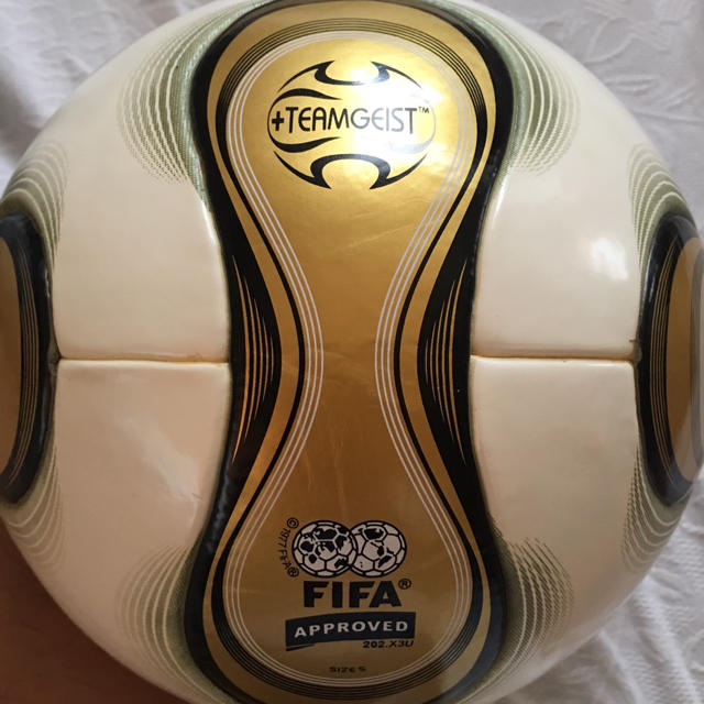 新品  超激レア❗️ ドイツW杯決勝公式球