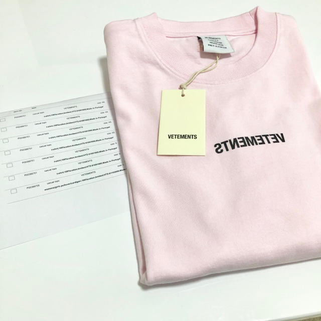 VETEMENTS ロゴ プリント Tシャツ - Tシャツ/カットソー(半袖/袖なし)