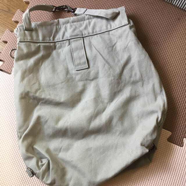 どらら様専用 pomochi simple（抱っこひもリュック） キッズ/ベビー/マタニティの外出/移動用品(抱っこひも/おんぶひも)の商品写真