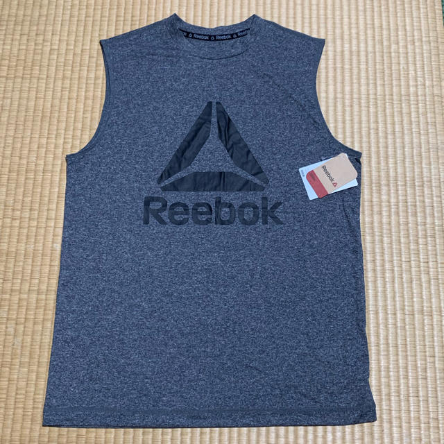 Reebok(リーボック)のリーボック タンクトップ スポーツ/アウトドアのトレーニング/エクササイズ(トレーニング用品)の商品写真