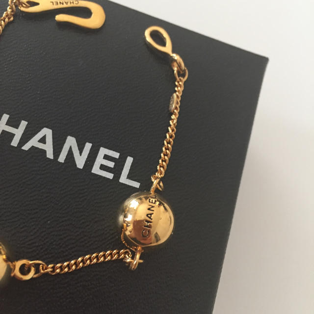 CHANEL(シャネル)のシャネル ボールブレスレット レディースのアクセサリー(ブレスレット/バングル)の商品写真