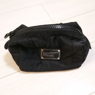 マークバイマークジェイコブス(MARC BY MARC JACOBS)のMARC BY MARC JACOBS ポーチ(ポーチ)