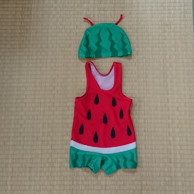 西松屋(ニシマツヤ)ののぞみ様専用！美品！スイカ🍉 水着 帽子 セット 80 キッズ/ベビー/マタニティのベビー服(~85cm)(水着)の商品写真