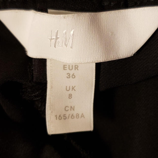 H&M(エイチアンドエム)のH&Mショートパンツ レディースのパンツ(ショートパンツ)の商品写真