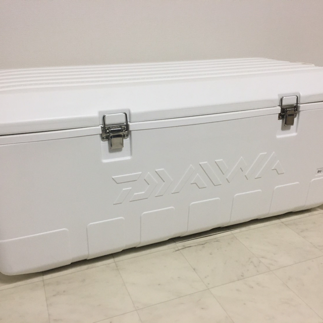 DAIWA(ダイワ)のクーラーボックス　Daiwa BIG TRUNKⅡ SU8000 スポーツ/アウトドアのフィッシング(その他)の商品写真