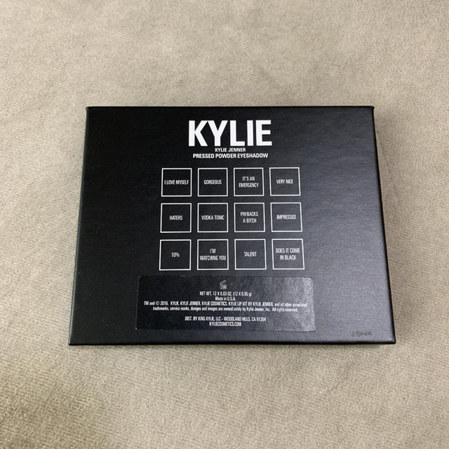 Kylie Cosmetics(カイリーコスメティックス)の【kyliecosmetics】アイシャドウパレット コスメ/美容のベースメイク/化粧品(アイシャドウ)の商品写真