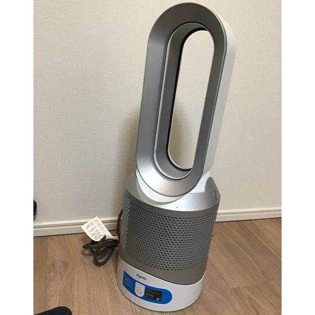 Dyson(ダイソン)のダイソンピュア　ホット+クール★空気清浄機能付ファンヒーターシルバー スマホ/家電/カメラの冷暖房/空調(ファンヒーター)の商品写真