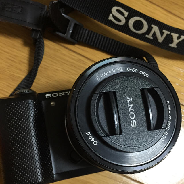 SONY α5000 ILCE-5000L ブラック 標準ズームレンズキット 1