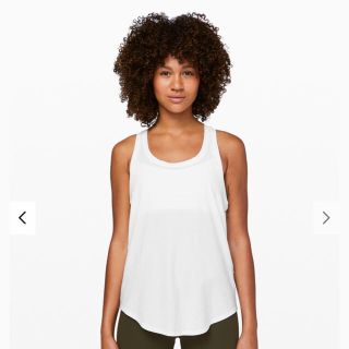 ルルレモン(lululemon)のルルレモン☆luluremon☆ Love Tank 白新品！！(ヨガ)