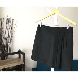 ザラ(ZARA)のZARA BASIC 新品・未使用 スカート(ひざ丈スカート)