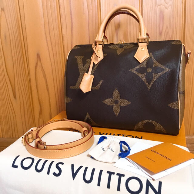 LOUIS VUITTON(ルイヴィトン)の新品 LOUIS VUITTON モノグラム ジャイアント スピーディ 30 レディースのバッグ(ハンドバッグ)の商品写真