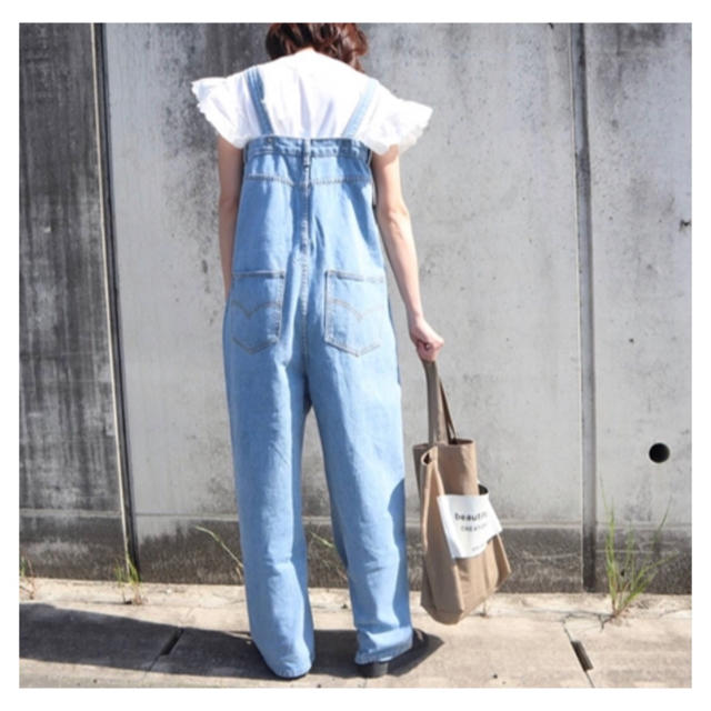 ZARA(ザラ)の新品❤️S Laulea デニムオールインワン サロペット ZARA  レディースのパンツ(サロペット/オーバーオール)の商品写真