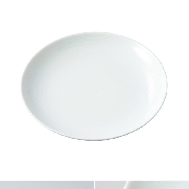 MUJI (無印良品)(ムジルシリョウヒン)の無印良品 白磁皿大 22cm 4枚セット インテリア/住まい/日用品のキッチン/食器(食器)の商品写真