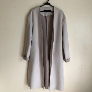 ザラ(ZARA)の【9月中旬まで】ZARA ザラ フェイクスエード 薄手コート サイズXS(ロングコート)