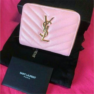 Yves Saint Laurent Beaute Saint Laurent ミニ財布 ピンクの通販 By Rolaaa S Shop イヴサンローランボーテならラクマ