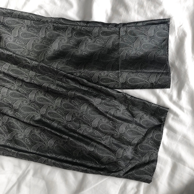 TOGA(トーガ)のTOGA VIRILIS Paisley cupra pants  19ss メンズのパンツ(スラックス)の商品写真