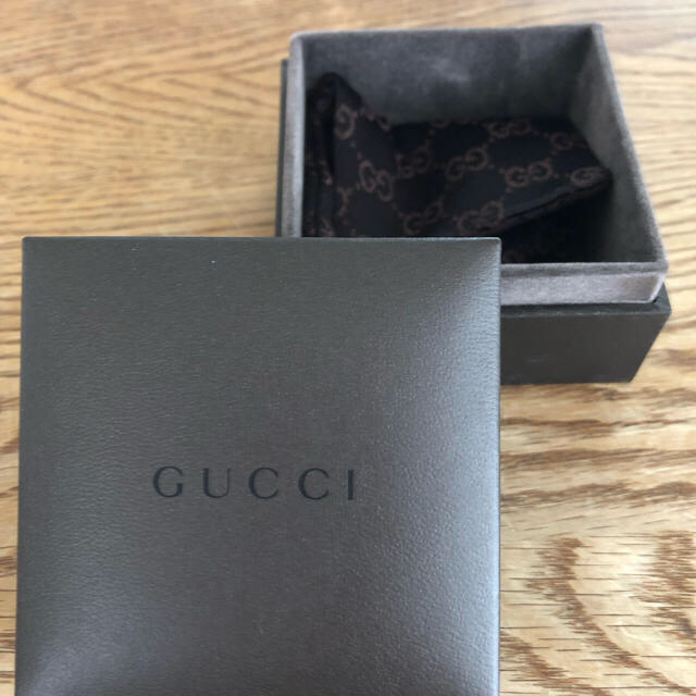 Gucci(グッチ)のＧＵＣＣＩ　シルバーリング メンズのアクセサリー(リング(指輪))の商品写真