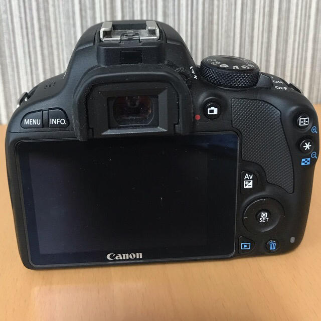 CANON EOS Kiss X7 ダブルズームキット