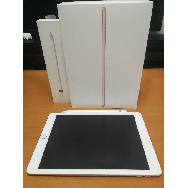 iPad第6世代GB WiFiモデル+Apple Pencil   タブレット