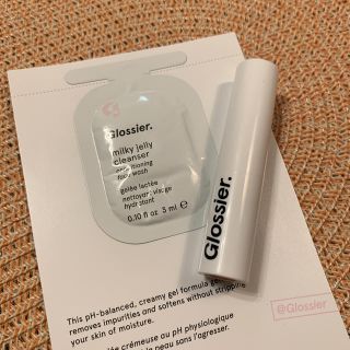 セフォラ(Sephora)の【momomy様専用】Glossier マットリップ(口紅)