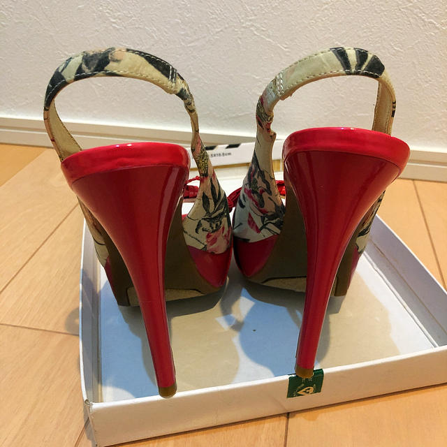 NINE WEST(ナインウエスト)の新品未使用 NINE WEST サンダル パンプス ピンヒール レディースの靴/シューズ(サンダル)の商品写真