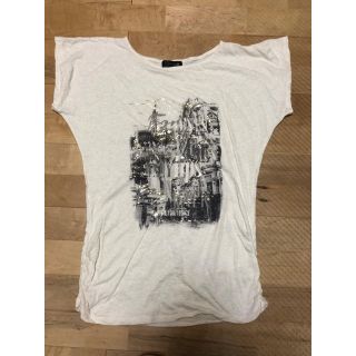 チャコット(CHACOTT)のクリーム色 Tシャツ(Tシャツ(半袖/袖なし))