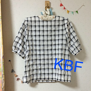 ケービーエフ(KBF)のKBF＊チェックブラウス(シャツ/ブラウス(半袖/袖なし))