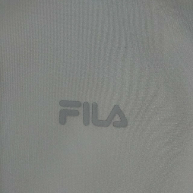 FILA(フィラ)の新品☆FILA☆メンズラッシュガード☆LL メンズの水着/浴衣(水着)の商品写真