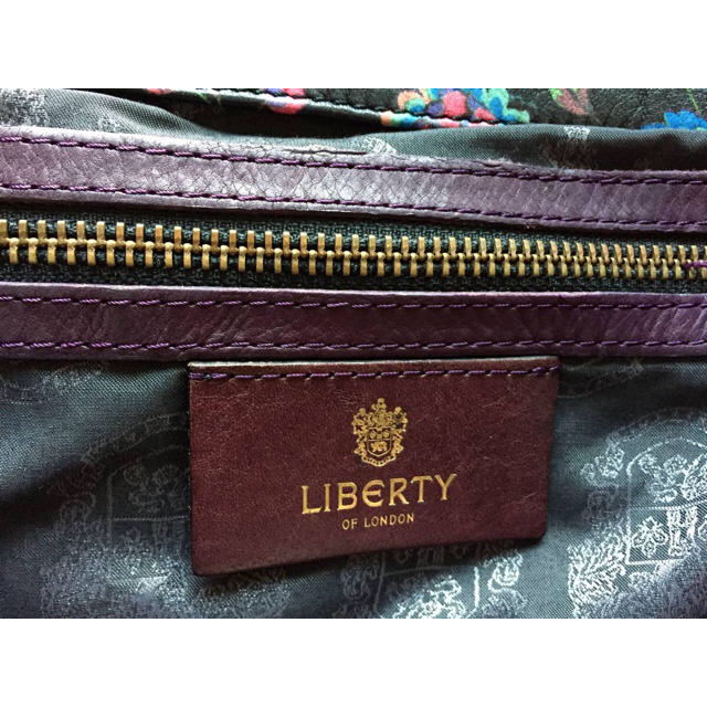 送料無料激安祭 LIBERTY リバティ チェーンバッグ ウィリアムモリス
