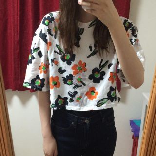 スライ(SLY)のSLY 花柄Tシャツ❤︎(Tシャツ(半袖/袖なし))