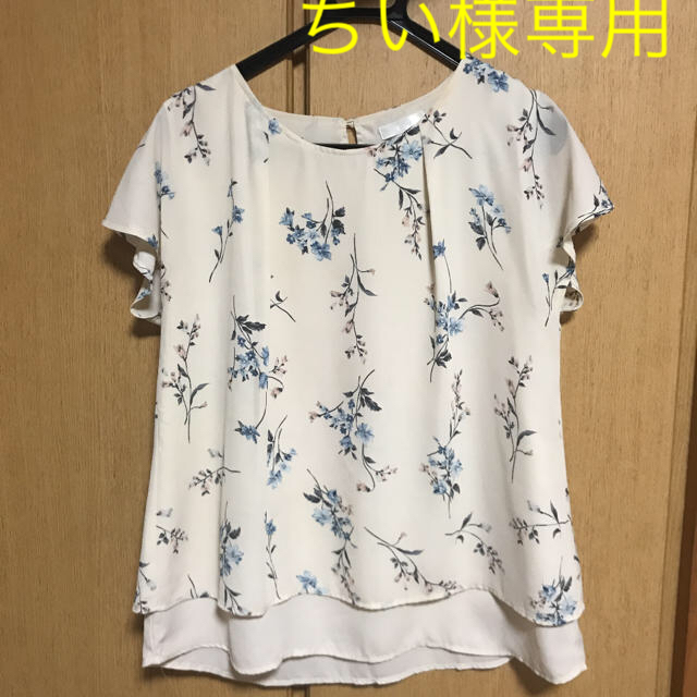 花柄シャツ レディースのトップス(シャツ/ブラウス(半袖/袖なし))の商品写真