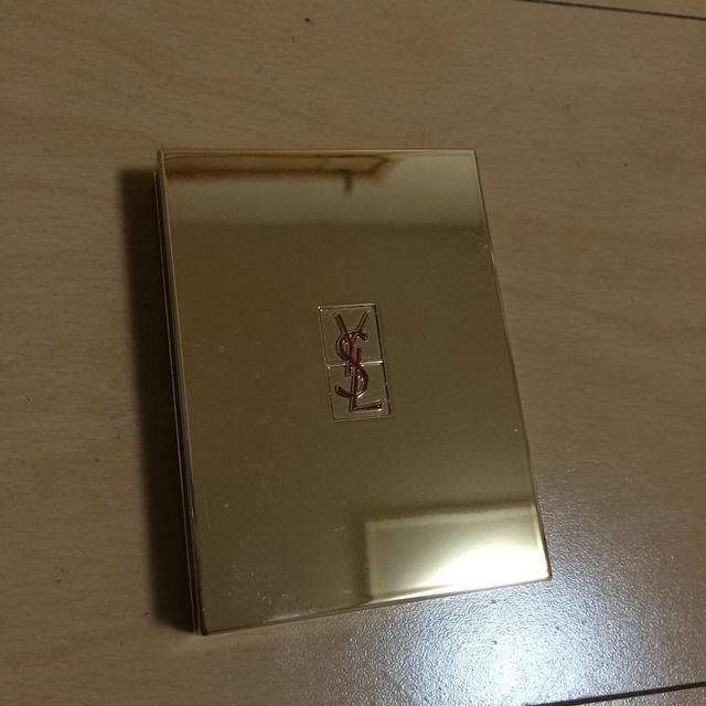 Saint Laurent(サンローラン)のYSL♡チーク コスメ/美容のベースメイク/化粧品(チーク)の商品写真