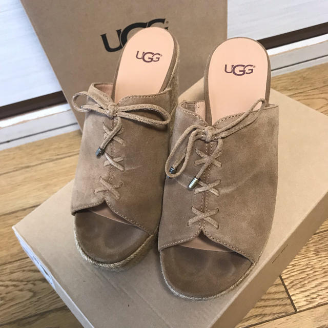 UGG(アグ)のugg  ウエッジサンダル サボ レディースの靴/シューズ(サンダル)の商品写真